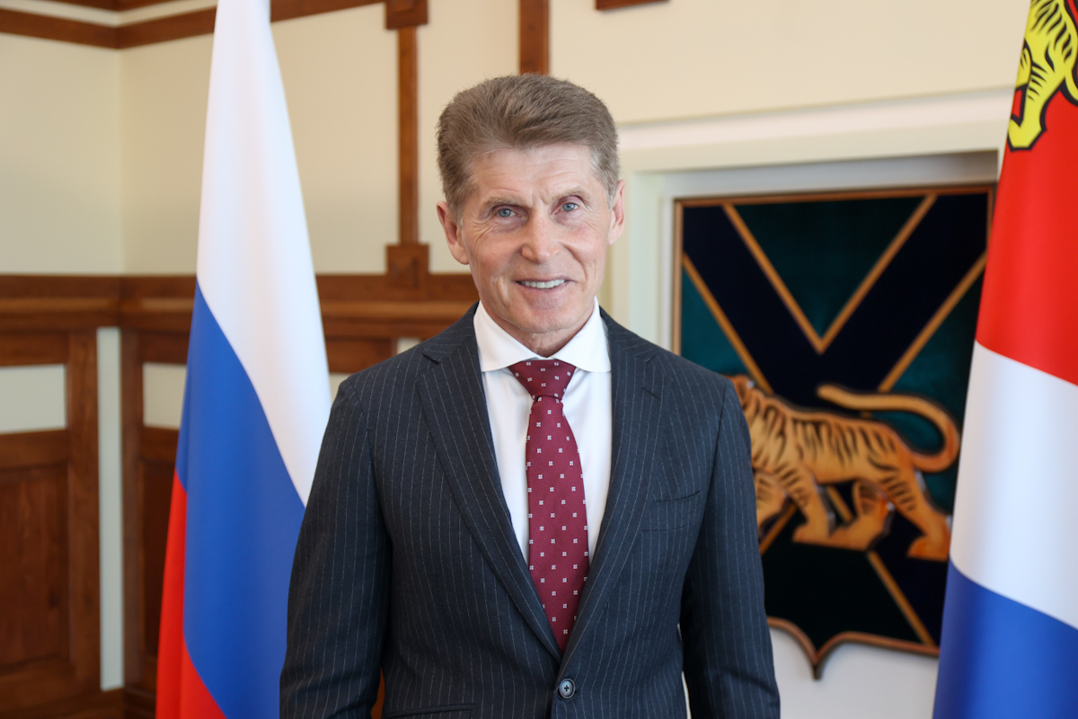 Поздравление Губернатора Приморского края Олега Кожемяко с Днём молодёжи.