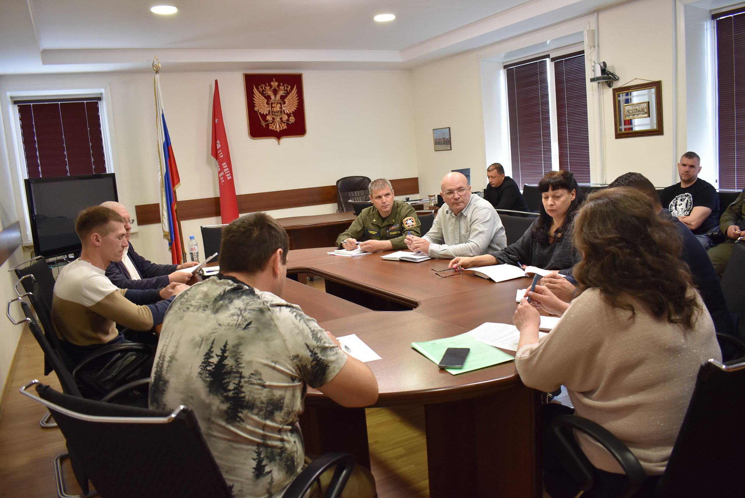 Вопросы безопасности и профилактики терроризма обсудили в Партизанском муниципальном округе.